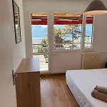 Bright 50m With Magnificent View Apartamento